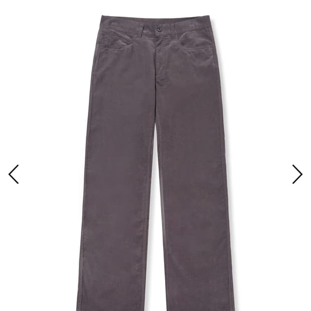 A.ta invisible coduroy pants