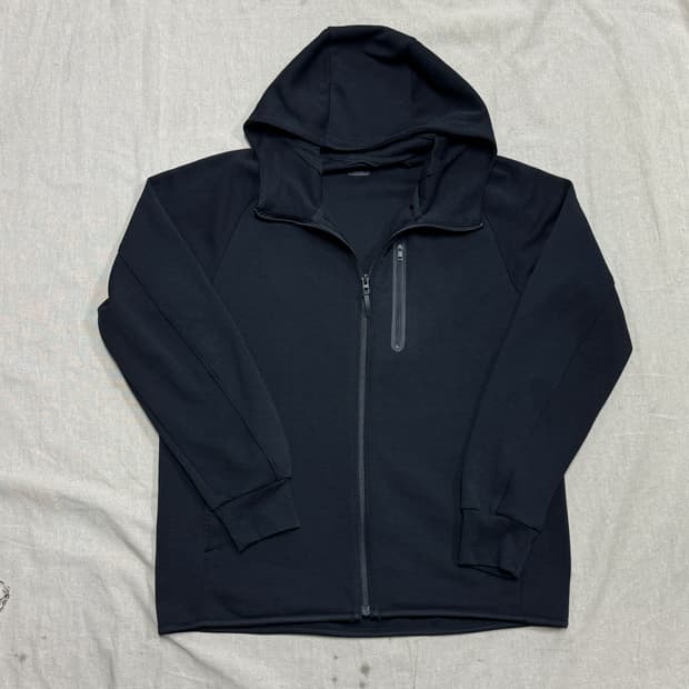 유니클로 드라이 하이넥 후드집업 L