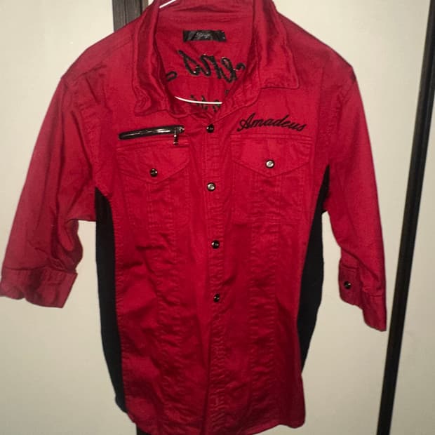 RINGS 빈티지 레드블랙 반팔 셔츠