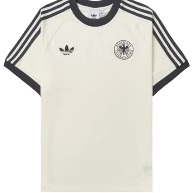 아디다스 독일 아디컬러 클래식 삼선 티셔츠 오프 화이트 - KR 사이즈