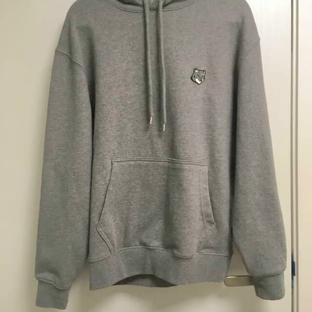 메종키츠네 후드티