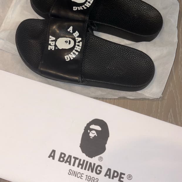 베이프 Bape 사루 로고 블랙 슬리퍼 240