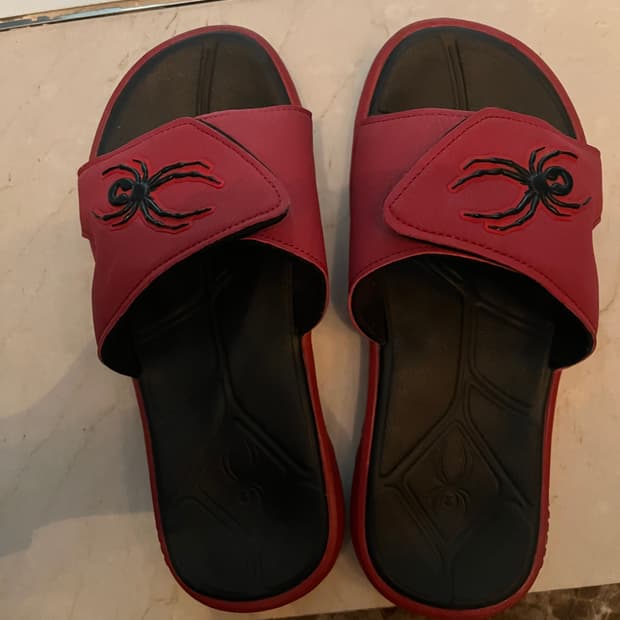 스파이더 톡스 훅 슬리퍼 230