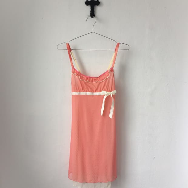 Ribbon point lace sleeveless onepiece