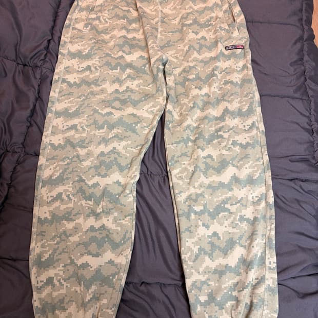 [L] 예스아이씨 디지털카모 스웻팬츠