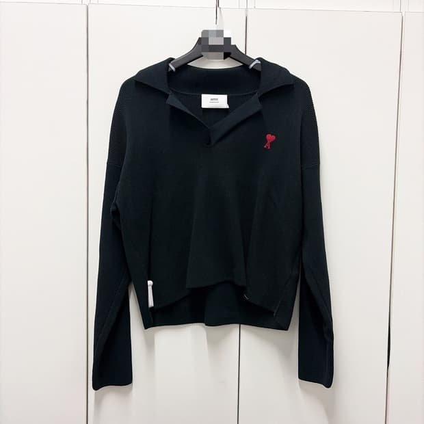 (정품/새상품) AMI 아미 여성 블랙 하트 로고 폴로 니트