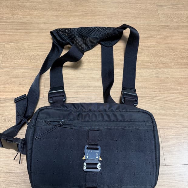 알릭스 ALYX 체스트 백 1017-9SM