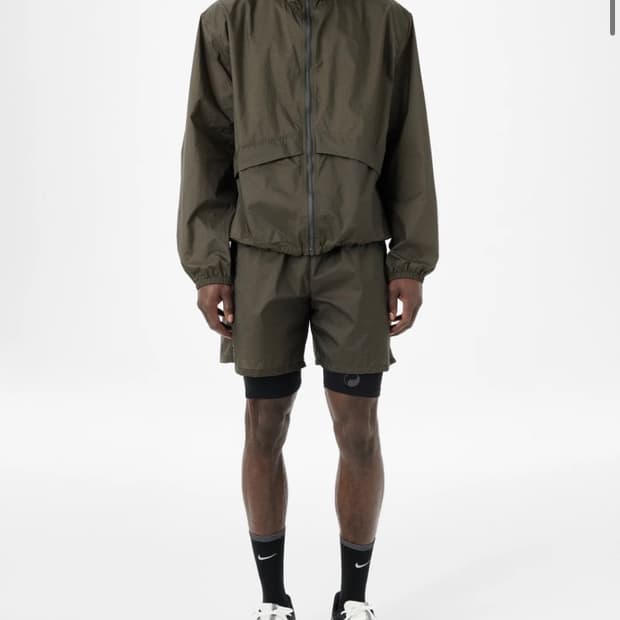 아워레가시 워크샵 러닝 자켓 바람막이 m 올리브 새상품