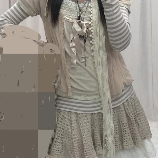 딸기 라떼모리 코디셋