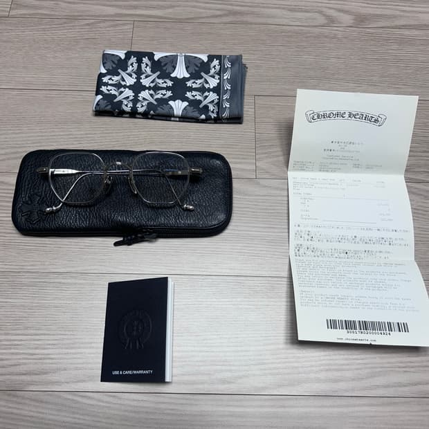 [49] 크롬하츠 바질릭토리안 실버 안경