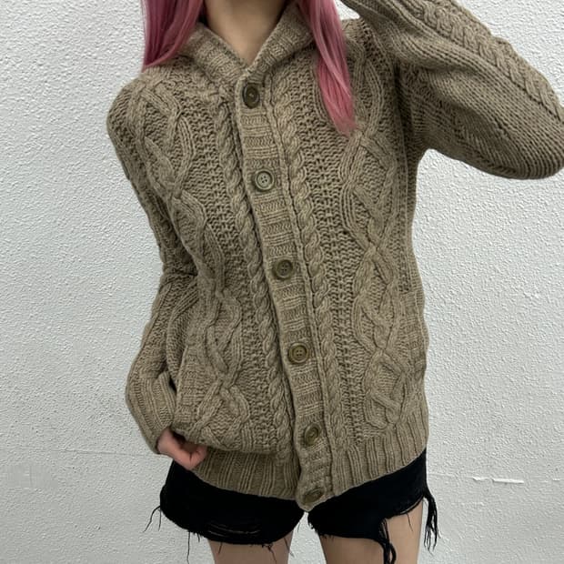 후아유 뮤트베이지 꽈배기 후드 가디건 S