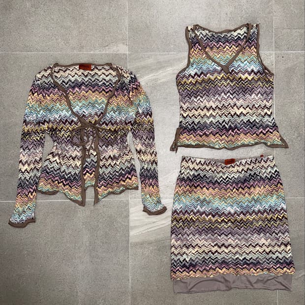Missoni mute rainbow three pieces setup