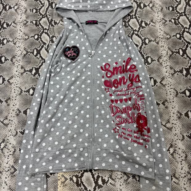 “Vintage” Dot Pattern Kitsch Print Hoode