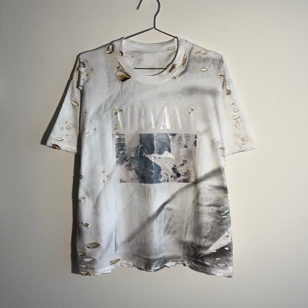 빈티지 너바나 프린팅 디스트로이드 그릴드데미지 반팔 