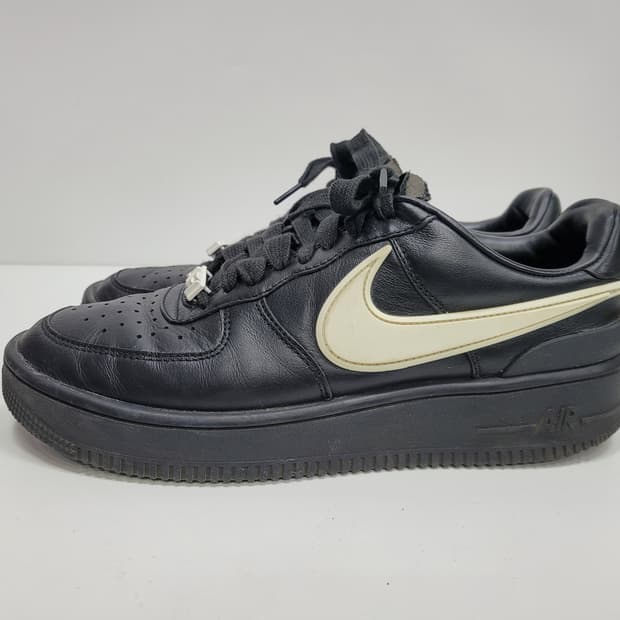 나이키 x 앰부쉬 에어포스 1 로우 SP 블랙 스니커즈 / 남 265 
