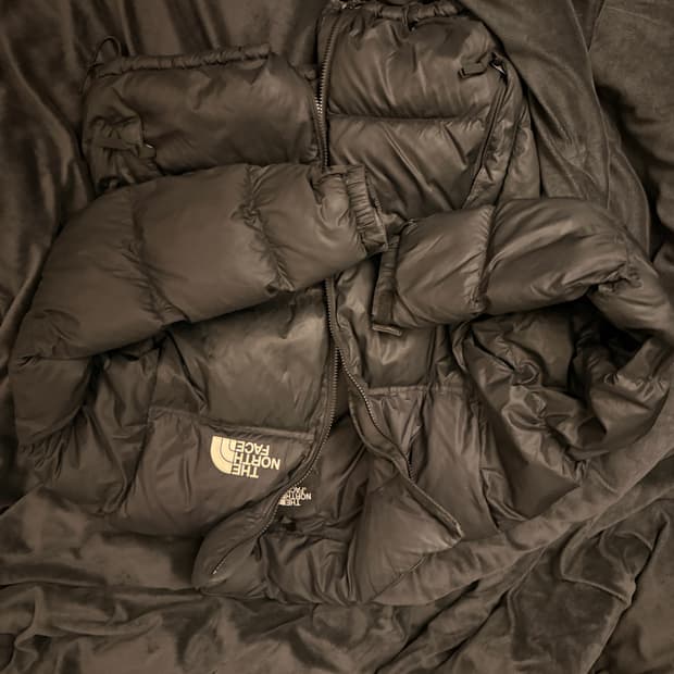 노스페이스 에코눕시 1996 패딩