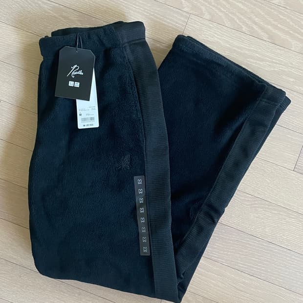 (M)유니클로 니들스 플리스 와이드 팬츠 블랙