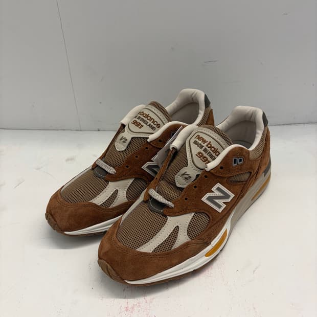 뉴발란스991v2 카라멜 디죵 260