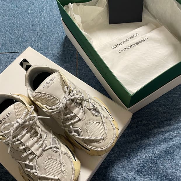 캘빈클라인 x 라프시몬스 스트라이크 205w39nyc 화이트 (41)