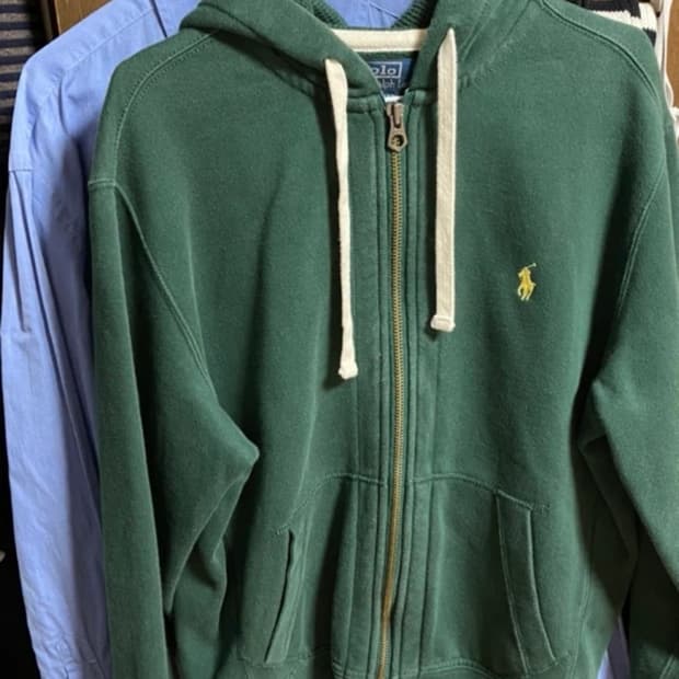 폴로 후드티