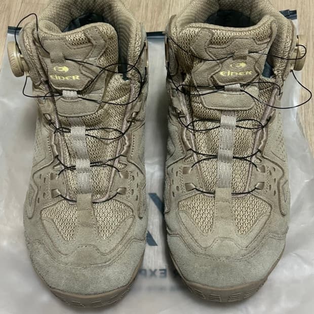 아이더 등산화 고어텍스 DUS22G07