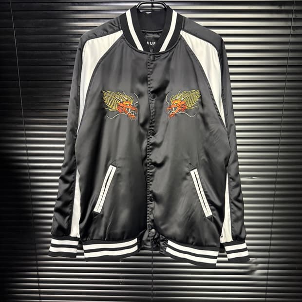 HUF 허프 용 드래곤 자수 스카쟌 스카쟌 야구 점퍼 블랙 화이트 일본