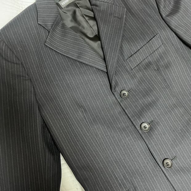 이세이미야케 스트라이프 블레이저