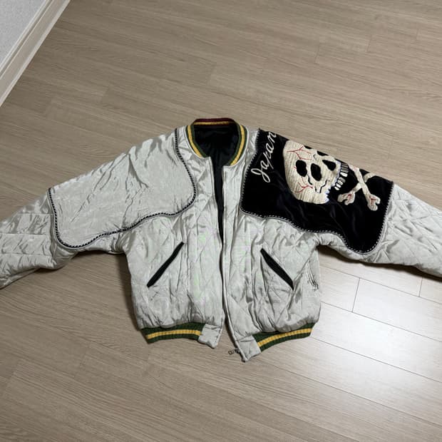 캐피탈 샴봄버 초판 4사이즈