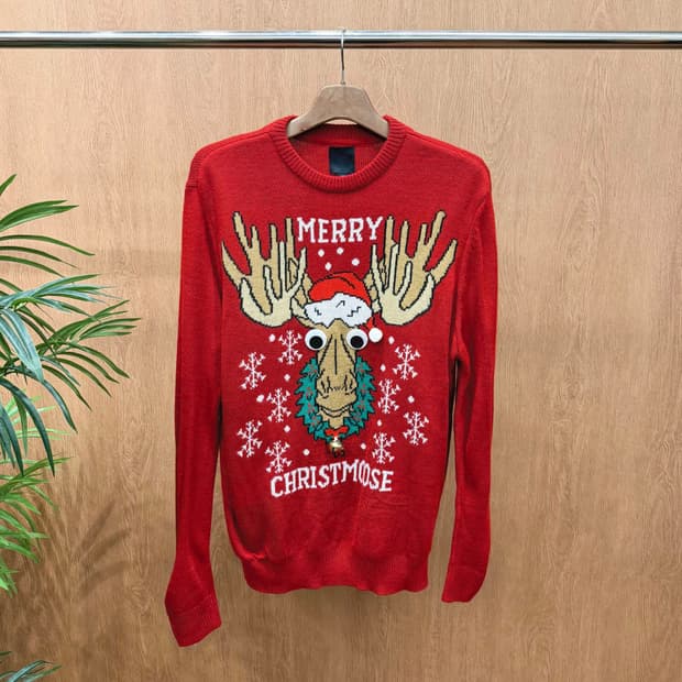 H&M 크루넥 니트 크리스마스 자카드 패턴 장식 디테일 레귤러핏 레드