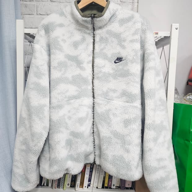나이키 후리스자켓 110 양면 뽀글이 카모 플리스자켓 XD32