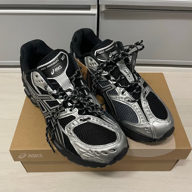 [280] 아식스 젤님버스 블랙 실버 새상품
