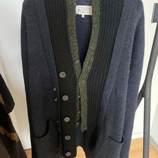 메종 마르지엘라 가디건