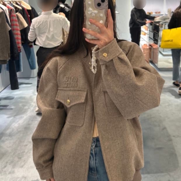 미우미우 울해링턴 자켓