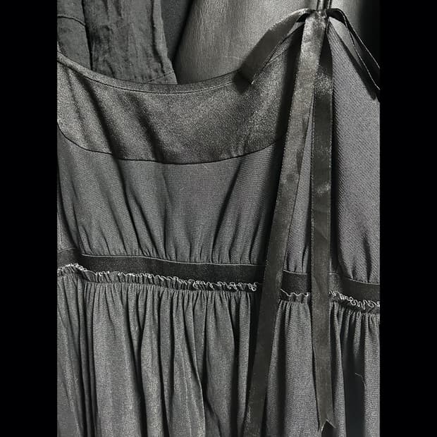 빈티지 챠콜 민소매 스트랩 원피스