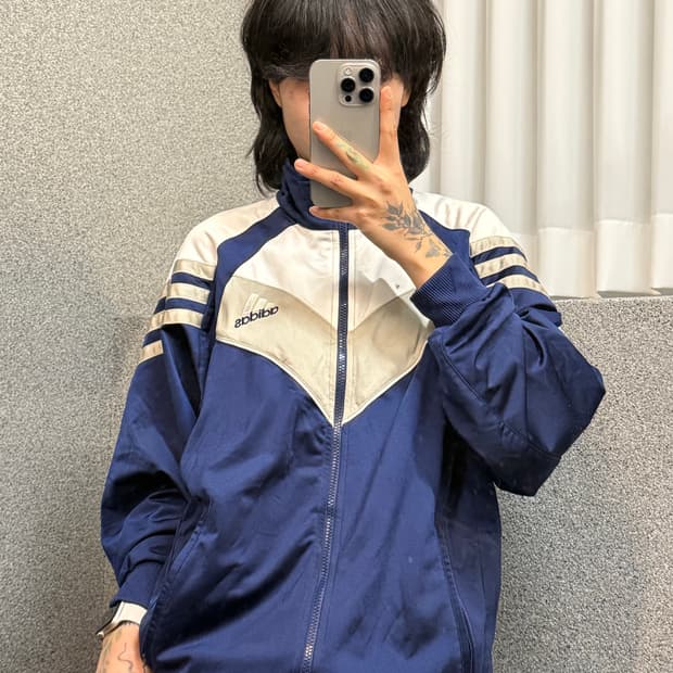 Adidas 90's track top jersey