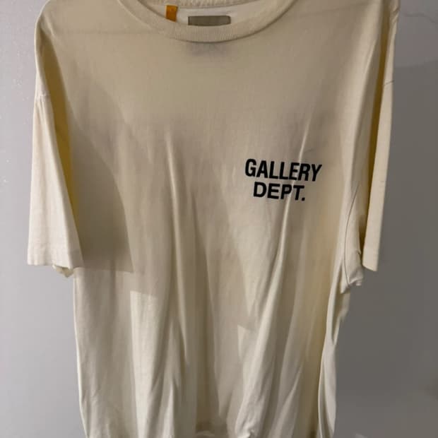 갤러리 디파트먼트 반팔