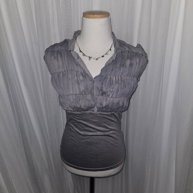 빈티지 로걀 그레이🩶 오네갸루 레이스 퍼프 슬리브리스 탑