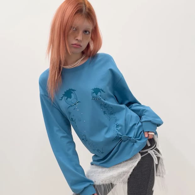 타입서비스 Cry Eyes Ruched Top [Blue]