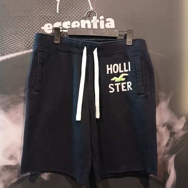 홀리스터 네이비 컬러 로고 그래픽 플리스 반바지