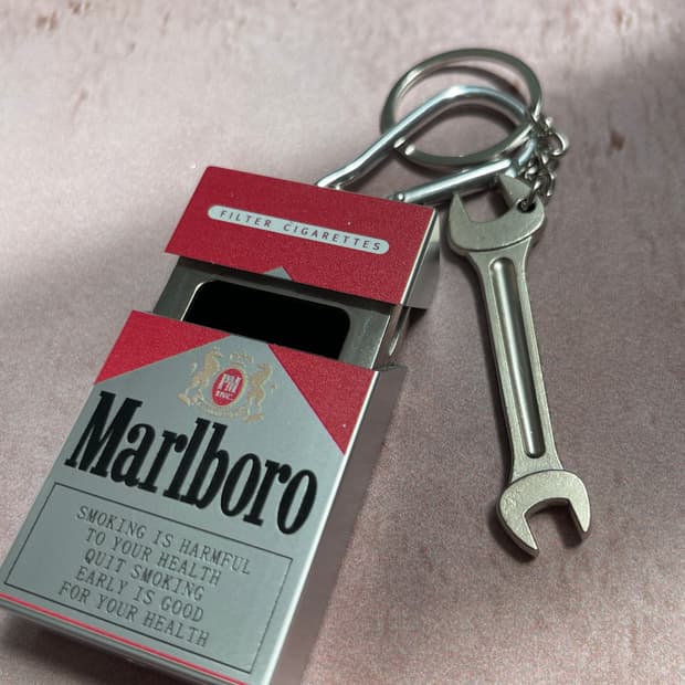 Marlboro Retro Keyring – 재떨이참 & 렌치 키링세트
