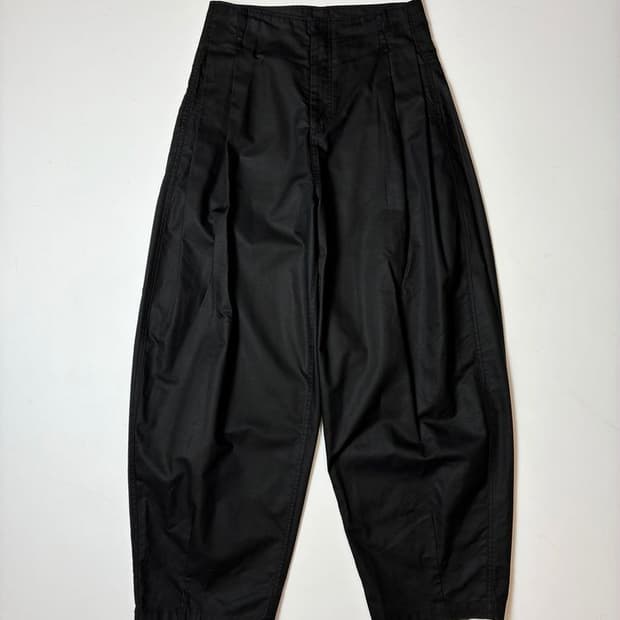 엘무드 LMOOD 투턱 와이드 미니멀 팬츠 PN8897