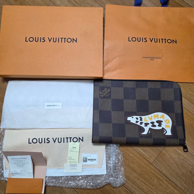 루이비통 니고 클러치 gm