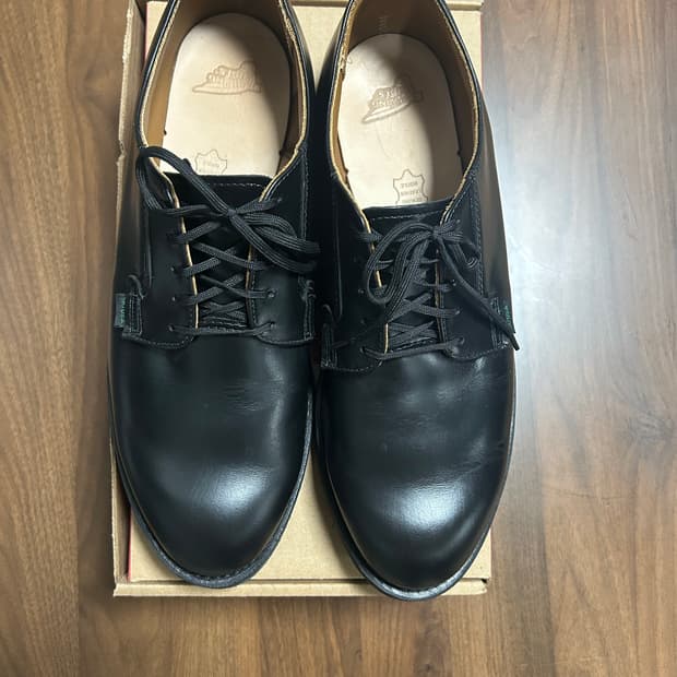 레드윙 포스트맨 101 11D 사이즈 판매합니다