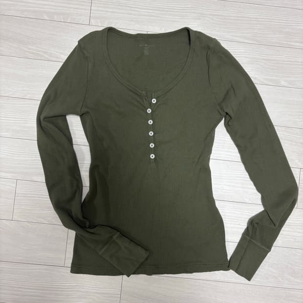브랜디멜빌 카키 골지 헨리넥 롱슬리브