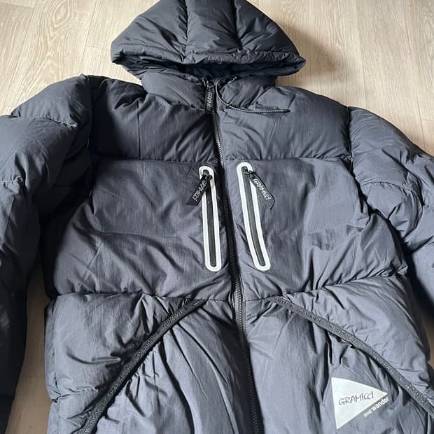 GRAMICCI X and wander 콜라보 패딩 블랙_L