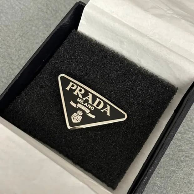 (정품)프라다 헤어핀
