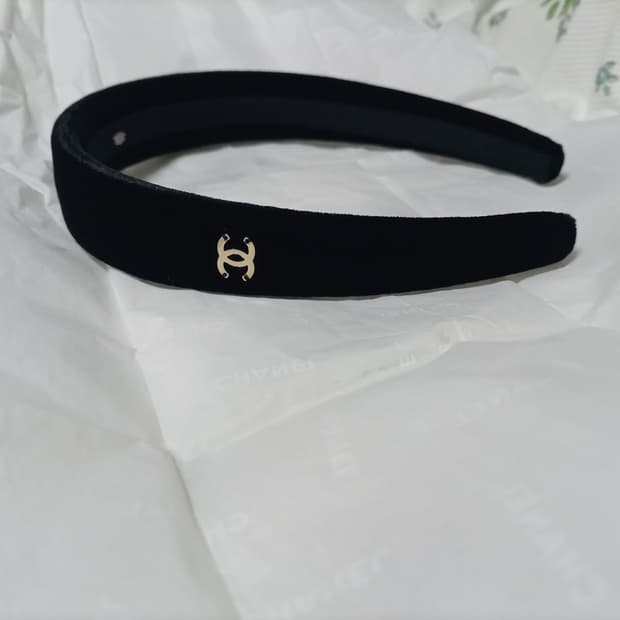 정품 샤넬 벨벳 헤어밴드 머리띠