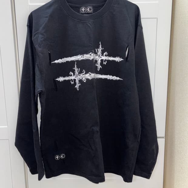 떠그클럽 롱슬리브 24FW