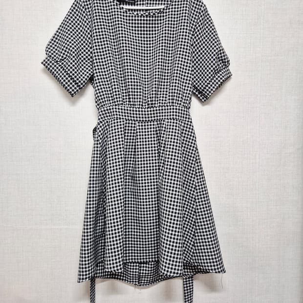 체크 반전 원피스