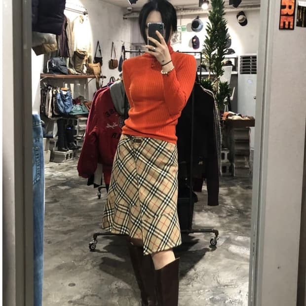 [8503]Burberry check midi wrapped skirt